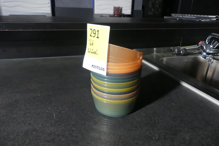 Posten Kunststoffschüsseln, bunt